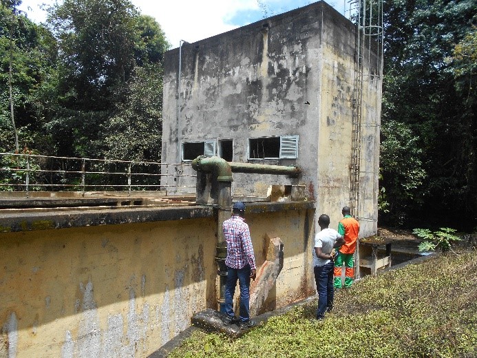 Contrôle et Surveillance des Travaux de construction d’une station de traitement d’eau potable à Irobo, de réhabilitation de sa prise d’eau et de sa piste d’accès, et de pose de conduite de l’eau brute
